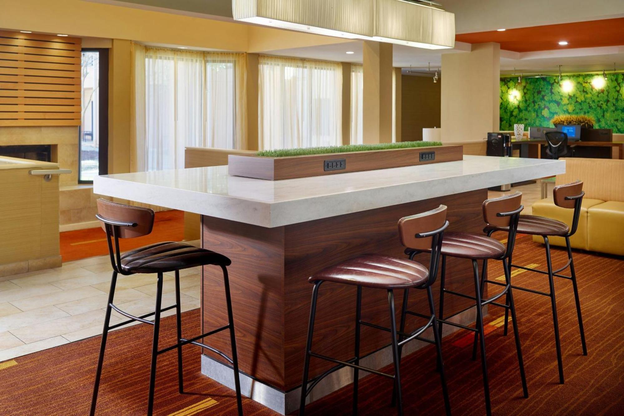Hotel Courtyard By Marriott Baton Rouge Acadian Centre/Lsu Area Zewnętrze zdjęcie