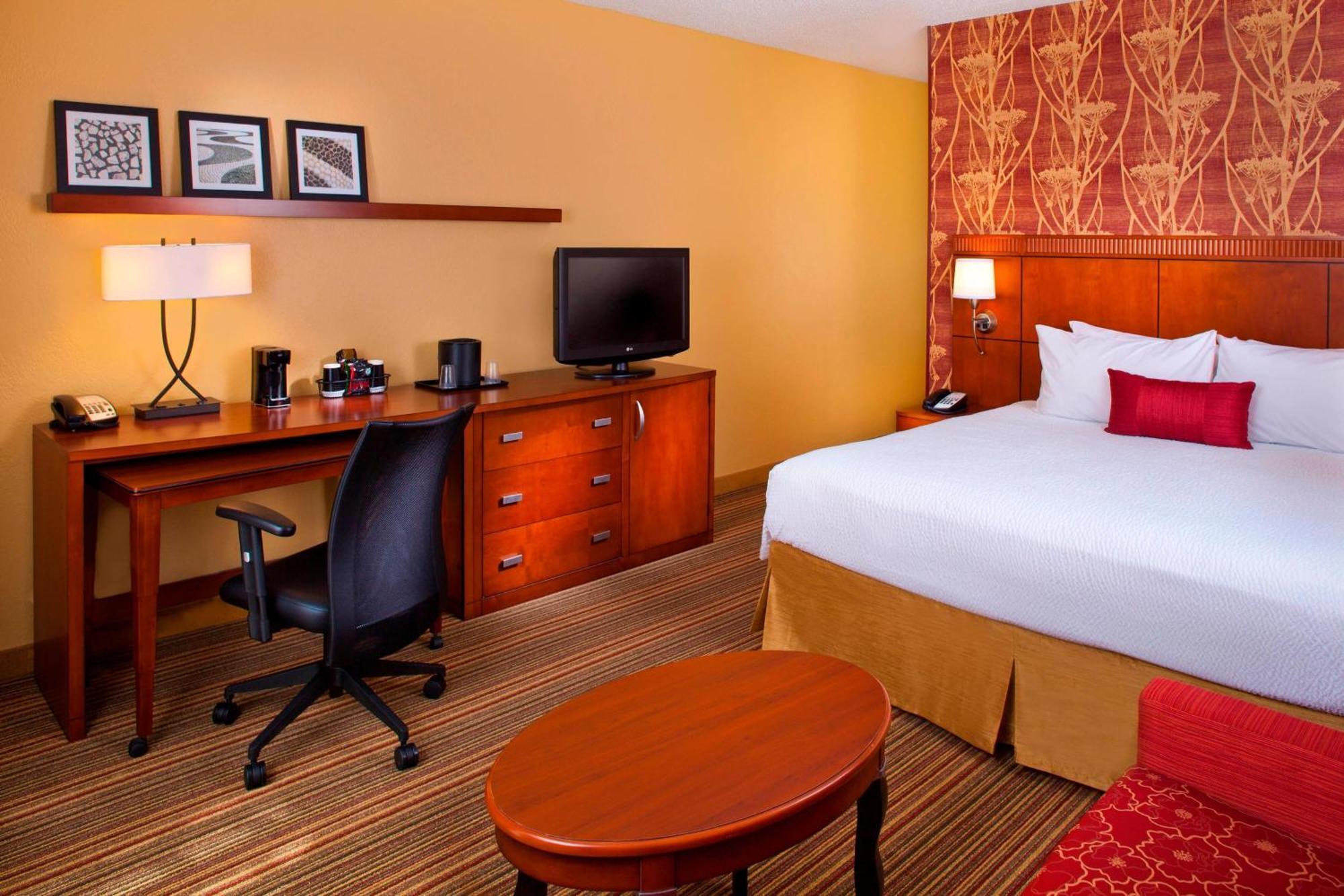 Hotel Courtyard By Marriott Baton Rouge Acadian Centre/Lsu Area Zewnętrze zdjęcie