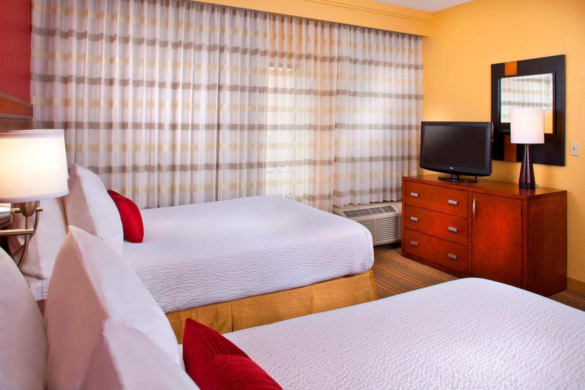 Hotel Courtyard By Marriott Baton Rouge Acadian Centre/Lsu Area Zewnętrze zdjęcie